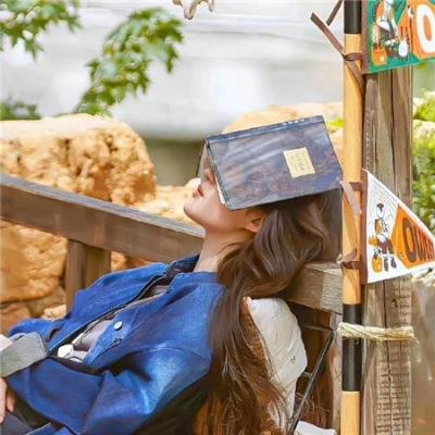 离婚后我成了万人迷